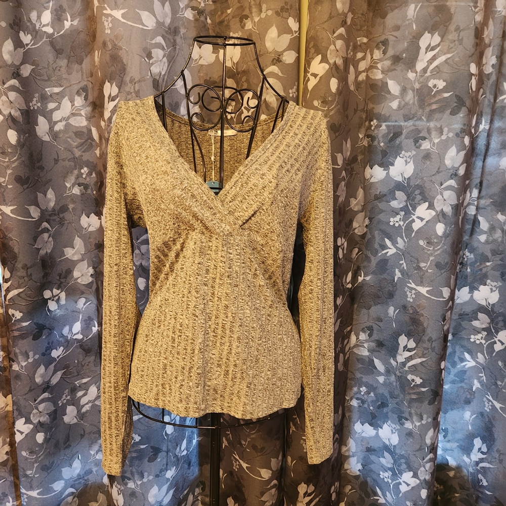 Cupshe Beige Knit V Neck soft knit Blouse size large